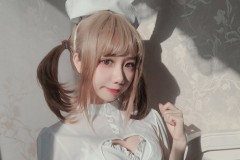 COSPLAY爱好者@果咩酱w 个人介绍及小蓝鸟地址