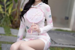 杨晨晨Yome古装旗袍性感美图欣赏