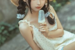 蠢沫沫乡下妹妹，充满无限田园风格