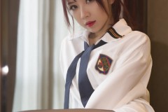小女巫露娜微博被河蟹了？黑色吊带裙图片