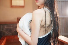 shika小鹿鹿写真有露吗？小鹿乱撞撞到我心里！
