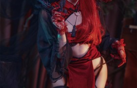 南桃momoko雷姆cos，依旧是年轻的90后女孩