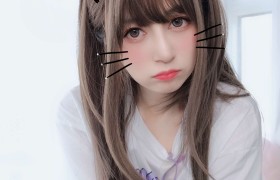 白银81宅家女友高清大图，可爱调皮的女友你心动吗