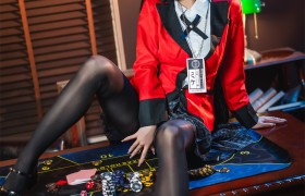 蜜汁猫裘个人简介，尼禄睡裙写真作品预览