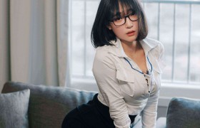 姜仁卿职场办公室OL制服写真，让人无法忘怀的身姿和天使的脸庞