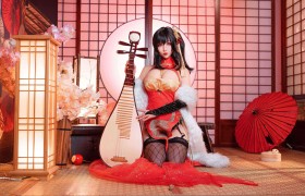 rioko凉凉子大凤旗袍原版图片，手持琵琶韵味十足