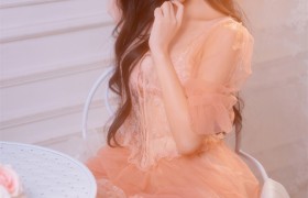 Money冷冷个人介绍，全套cospaly写真图片