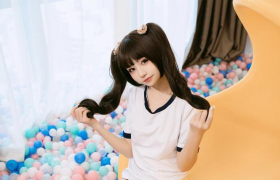 喵小吉cos图包，寻找不一样的博主