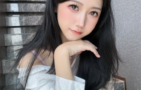 不呆猫优质美图短小可爱的萝莉，身材娇小玲珑