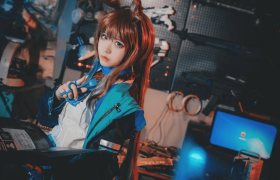 猫君君cos，完美地还原了御坂美琴