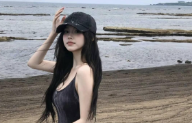 小鲨余个人介绍 岛遇私房写真图集赏析
