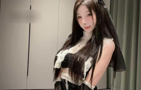 嘉欣个人简介，附嘉欣岛遇作品图片赏析