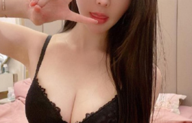 抖音夏天的小雪个人简介，圈子图片妥妥的夏日女神