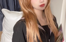 鬼畜瑶在不在w个人简介，俏皮兔女郎的可爱演绎