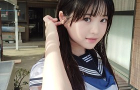 井上もも高清写真图片，那“謎の美少女”