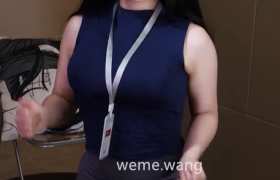 鹿包APP博主“屯屯酱”，时而性感火辣时而温柔婉约